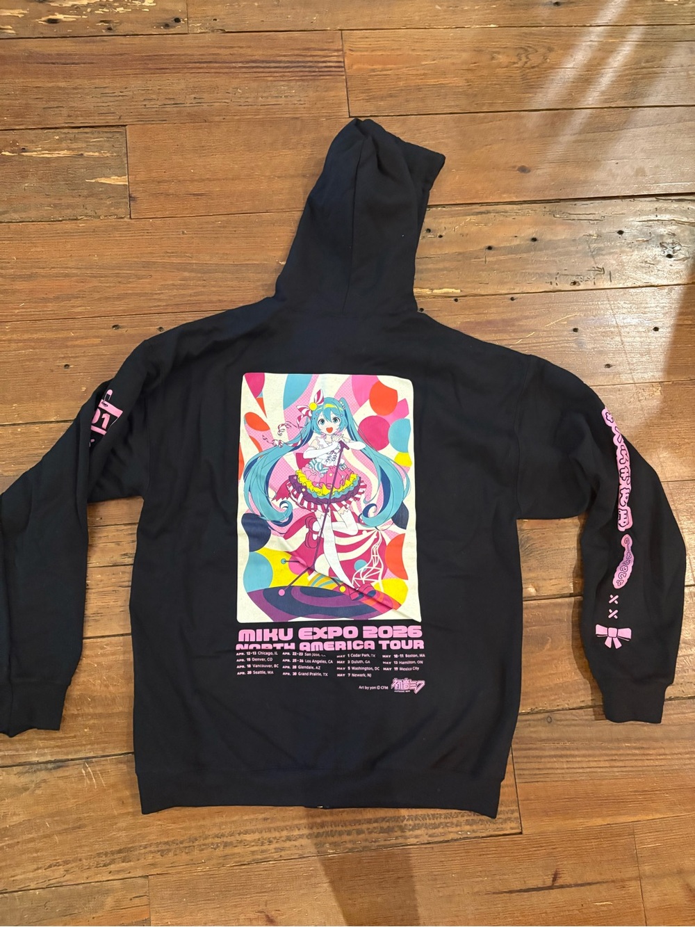 Miku Expo 2026 Black Zip Hoodie with Pink Graphics NWOT - Picture 8 of 9